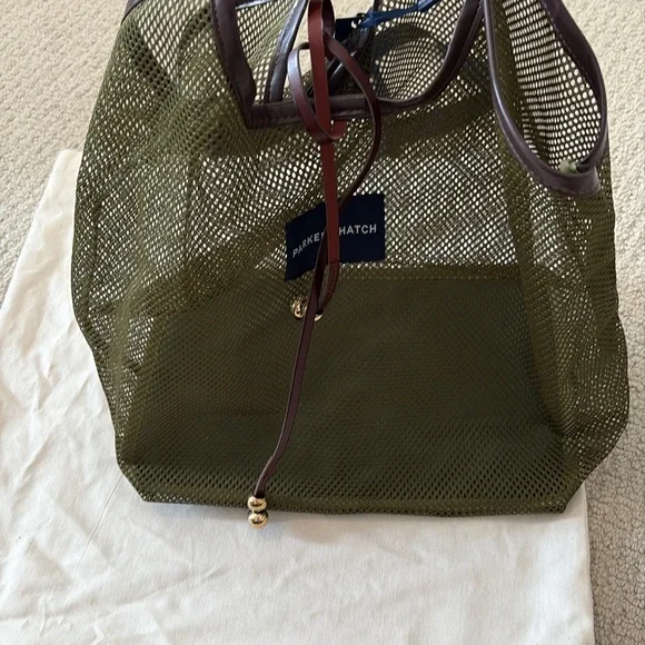 Parker Thatch NWT Olive Mesh Tote Bag - Picture 5 of 9